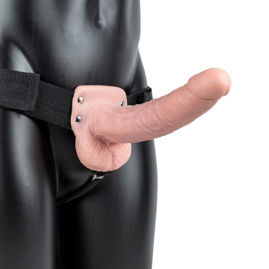 ВИБРИРУЮЩИЙ ПОЛЫЙ СТРАПОН С ШАРИКАМИ - 9 / 23 СМ