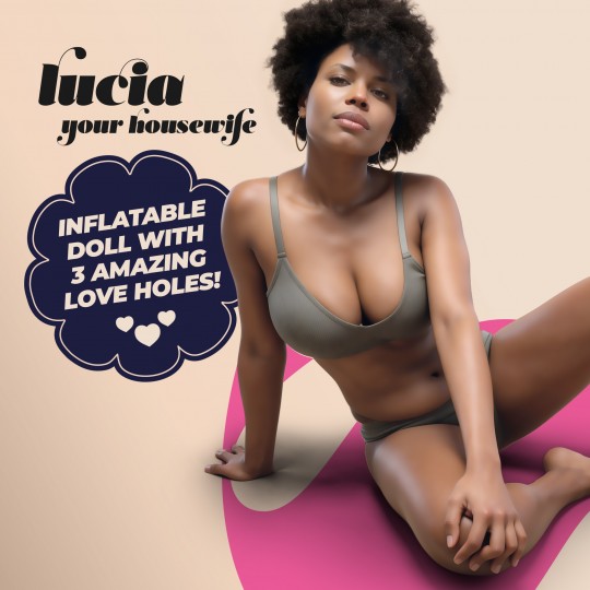 НАДУВНАЯ КУКЛА ИЗ ЧЕРНОГО ДЕРЕВА "ДОМОХОЗЯЙКА" ЛЮСИЯ